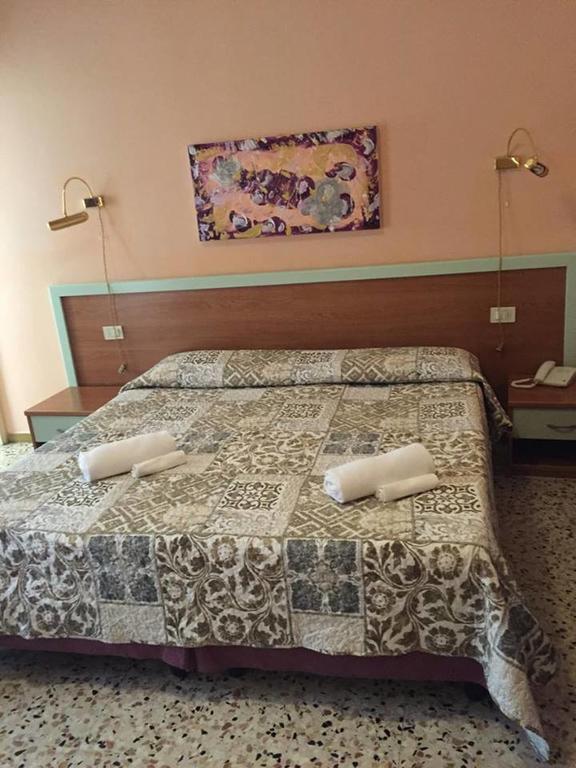 Hotel San Donnino Fidenza Extérieur photo